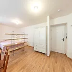 Cosy Studio In Vysehrad
